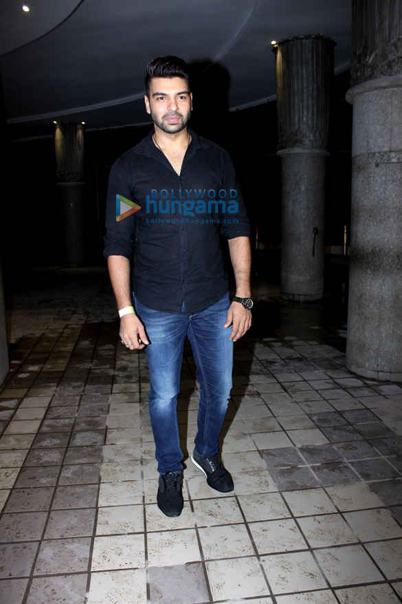 divyanka tripath vivek dahiya wedding reception in mumbai 7