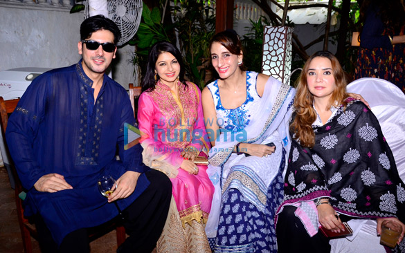 glitzy get together at akbar khans residence 4