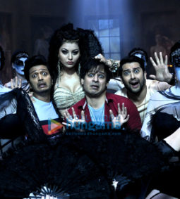Movie Stills Of Movie Great Grand Masti