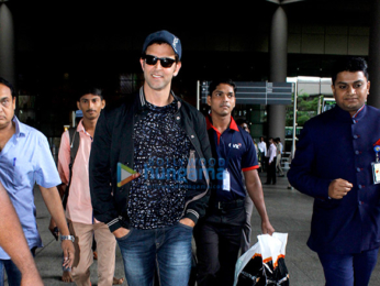 Hrithik Roshan snapped at the international airport