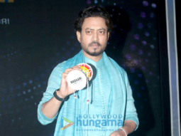 Irrfan Khan promotes ‘Madaari’ on the sets of Sa Re Ga Ma Pa