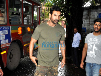 John Abraham snapped at Pali Village Cafe