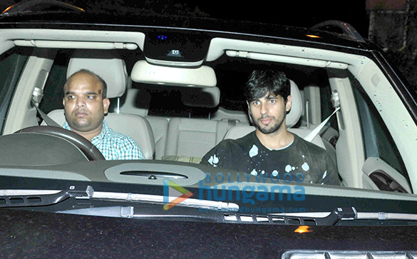 kareena sidharth snapped at karans house 2