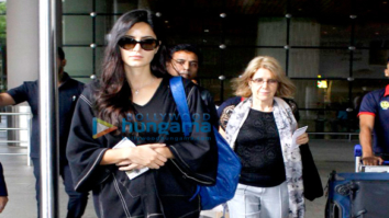 Katrina Kaif snapped at the airport as she arrives from London