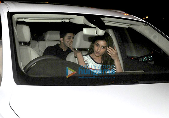 parineeti sania snapped dinner at ywatchaa 4