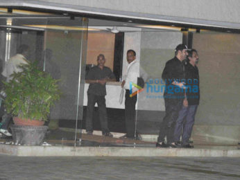 Salman Khan, Lulia Vantur, Varun Dhawan & others at Arpita Khan's party