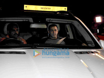 Salman Khan returns from Delhi