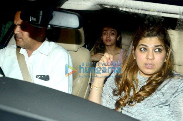 shah rukh khan alia bhatt kunal kapoor ali zafar snapped at gauri shindes dear zindagi wrap up bash 2