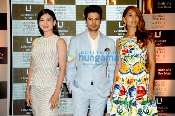 team of fever graces the launch of leading jewelers of the world 1