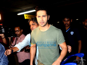 Varun Dhawan & Jacqueline Fernandez return after promoting 'Dishoom' in Jaipur