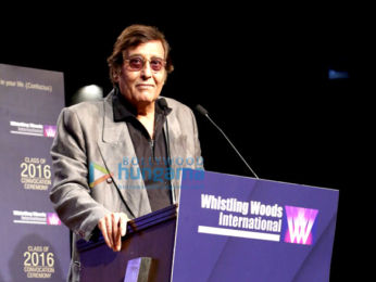 Vinod Khanna graces 9th annual convocation ceremony of Whistling Woods International