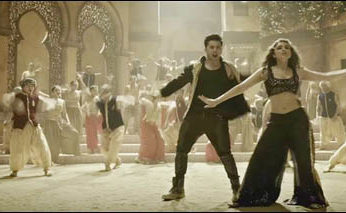 Check out: Parineeti Chopra and Varun Dhawan sizzle in ‘Jaaneman Aah’