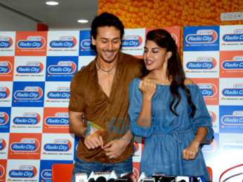 Tiger Shroff & Jacqueline Fernandez launch the music of 'A Flying Jatt' at 91.1 FM Radio City