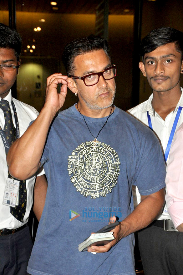 Aamir Khan returns from the USA