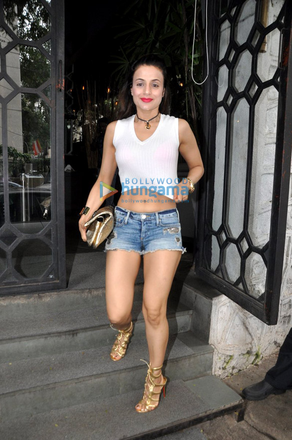 Ameesha Patel snapped at The Korner House in Bandra Ameesha Patel snapped at The Korner House in Bandra