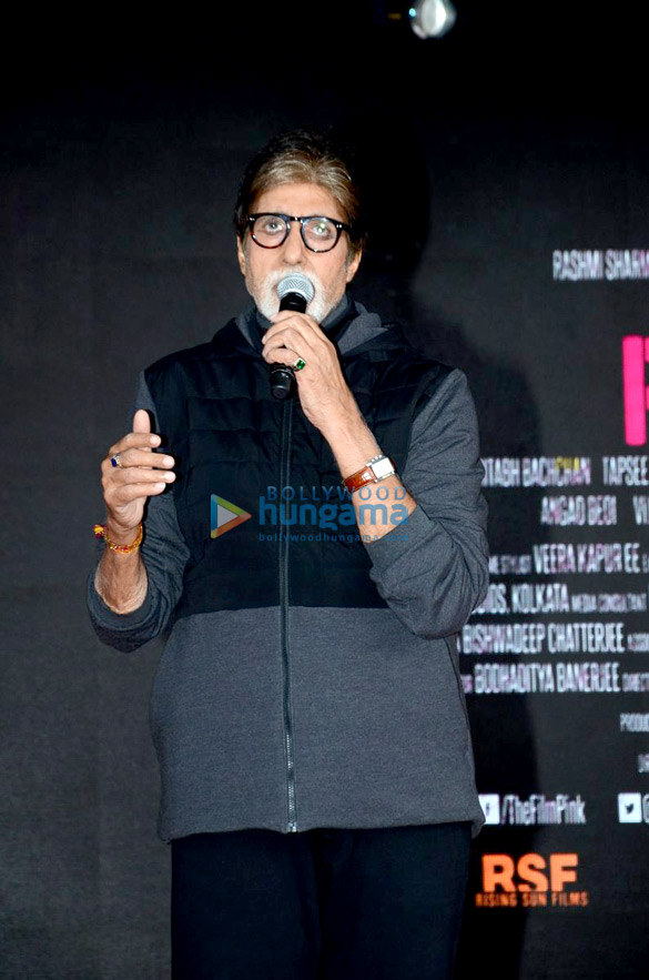 amitabh bachchan promotes pink 7