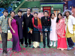Anup Jalota, Pankaj Udhas & Talat Aziz on the sets of The Kapil Sharma Show Anup Jalota, Pankaj Udhas & Talat Aziz on the sets of The Kapil Sharma Show