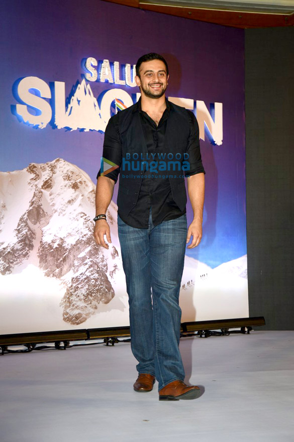 arjun rampal rannvijay singh arunoday singh at the announcement of erosnows salute siachen 5