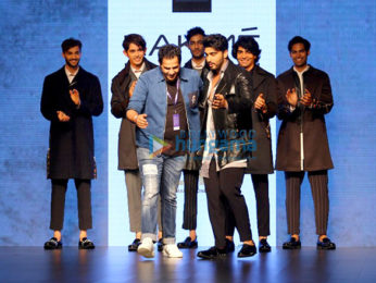 Arjun Kapoor walks the ramp at the Lakme Fashion Week 2016