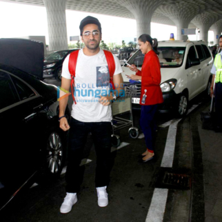 Ayushmann Khurrana & Sonam Kapoor snapped at the airport