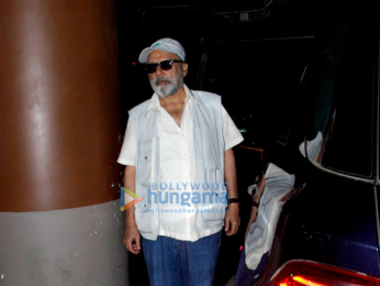 Boman Irani, Suniel Shetty, Fardeen Khan & Sherlyn Chopra snapped at the domestic airport