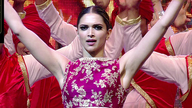 Deepika Padukone’s ENERGETIC Performance On Malhari At ‘IIFA 2016’