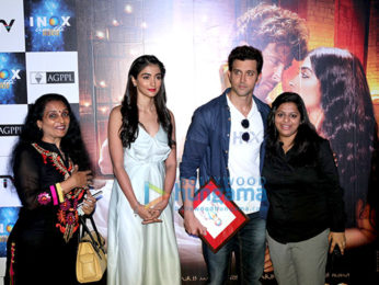 Hrithik Roshan & Pooja Hegde at 'Mohenjo Daro' promotions at Inox