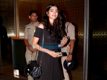 Hrithik Roshan & Pooja Hegde depart to promote 'Mohenjo Daro' in Ahmedabad