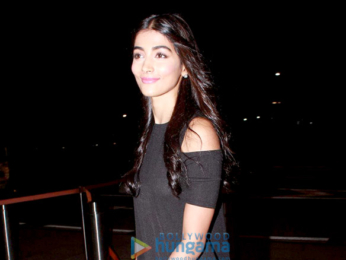 Hrithik Roshan & Pooja Hegde depart to promote 'Mohenjo Daro' in Ahmedabad
