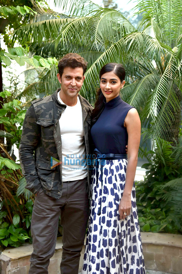 Hrithik Roshan & Pooja Hegde promote ‘Mohenjo Daro’ in Delhi