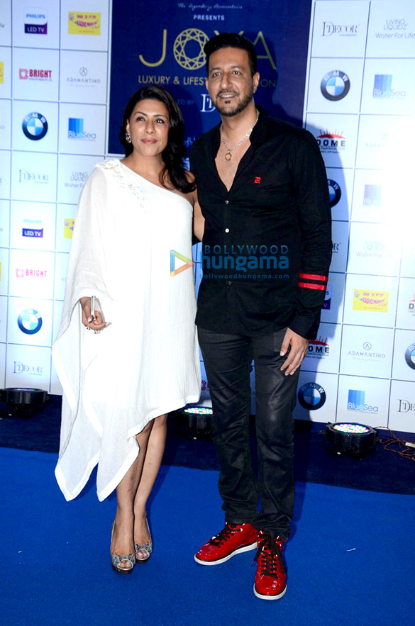 hrithik roshan at joya exhibition launch 26