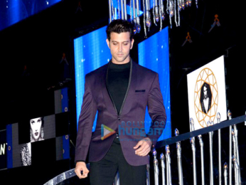 Hrithik Roshan and other celebs at Joya exhibition launch