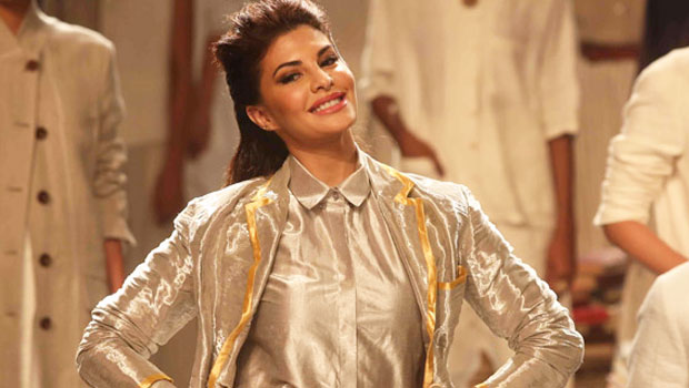 Jacqueline Fernandez Stuns One And All At Fashion Week