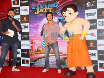 Jacqueline Fernandez & Tiger Shroff promote 'A Flying Jatt' at Smmash