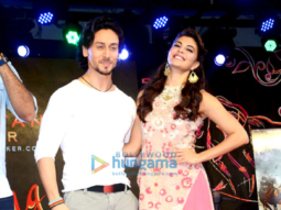 Jacqueline Fernandez & Tiger Shroff promote ‘A Flying Jatt’ at Narsee Monjee College
