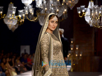 Kareena Kapoor Khan walks for Sabyasachi Mukherjee at the finale of Lakme Fashion Week 2016