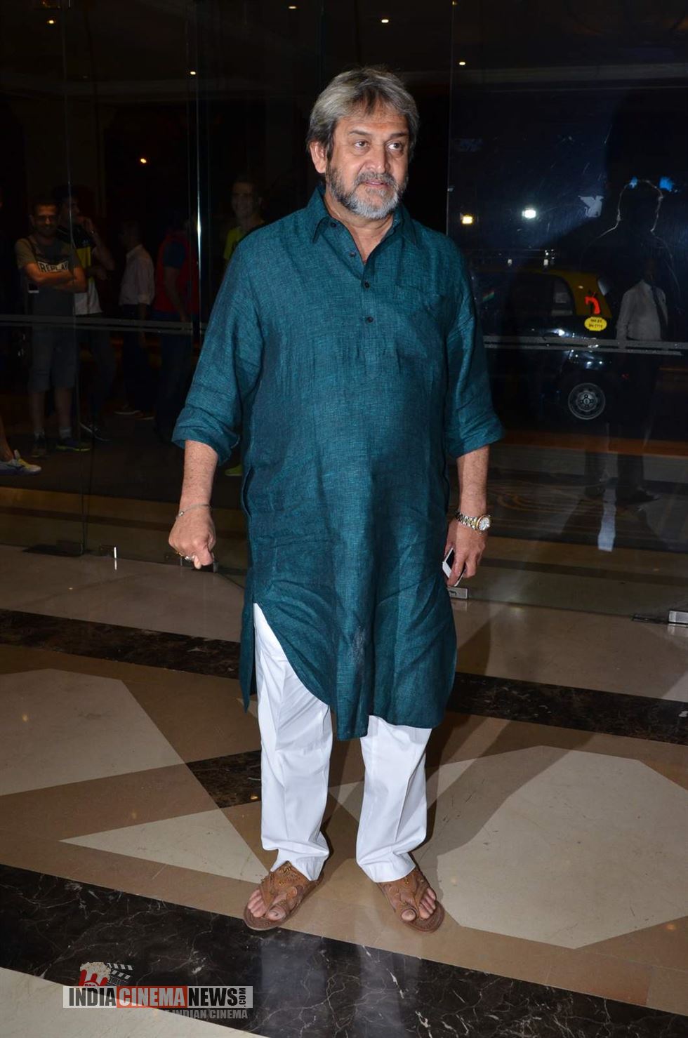 Mahesh Manjrekar Education System Sucks In India Bollywood Hungama