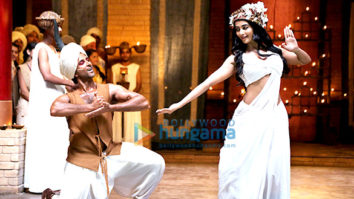 Movie Stills Of The Movie Mohenjo Daro