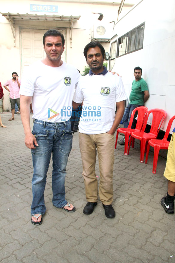 Nawazuddin Siddiqui & Sohail Khan snapped at ‘Freaky Ali’ promotions