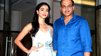 Pooja Hegde & Ashutosh Gowariker snapped promoting ‘Mohenjo Daro’