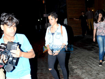Rajkumar Hirani meets 'Dangal' cast at Aamir Khan's house