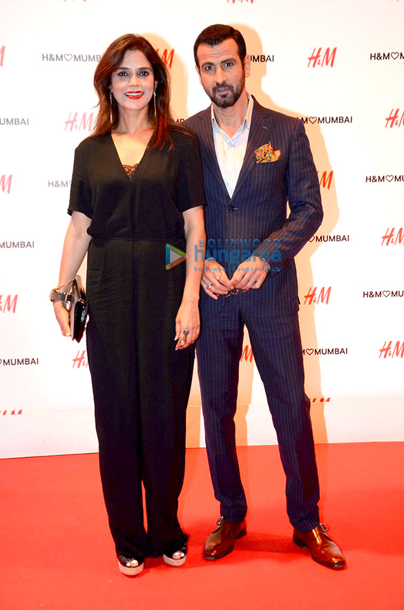 ranbir kapoor graces hms store launch in mumbai1 24