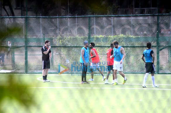 ranbir snapped while practicing football 3