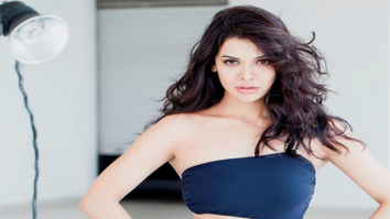 Celebrity Photo Of Sara Loren