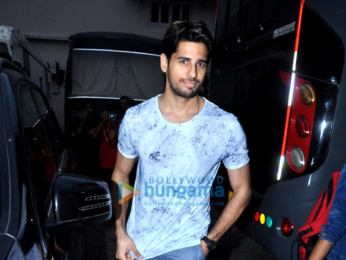 Sidharth Malhotra snapped post 'Baar Baar Dekho' promotions in Mumbai