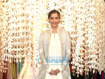 Sonam Kapoor graces IMC Ladies' Wing event in Mumbai