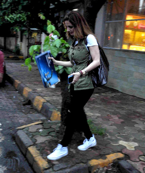 Sussanne Roshan snapped post dinner at the Sassy Spoon
