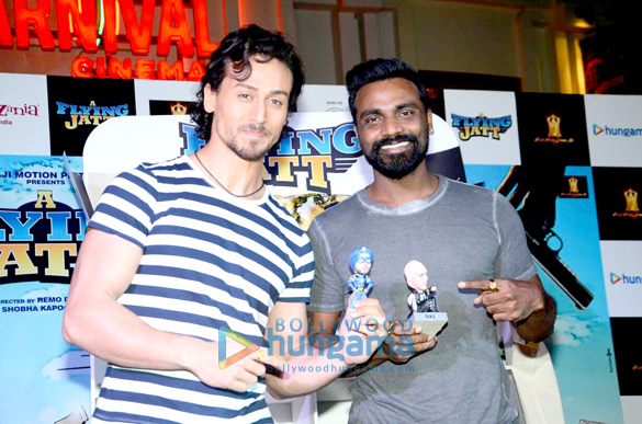 Tiger Shroff and Remo Dsouza promote ‘A Flying Jatt’ at RCity Tiger Shroff and Remo Dsouza promote ‘A Flying Jatt’ at RCity