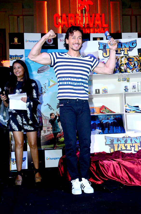 tiger remo promote a flying jatt at rcity 2