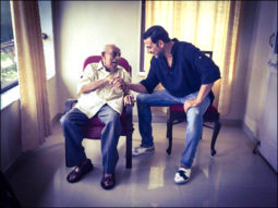 Check out: Akshay Kumar meets former DCP in-charge of the K.M. Nanavati ahead of Rustom release